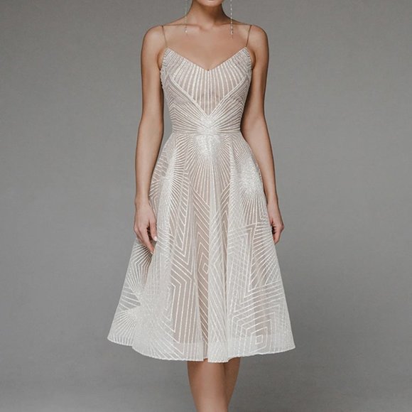 Luniss Stylish V-neck strap A-line dress - Picture 1 of 3